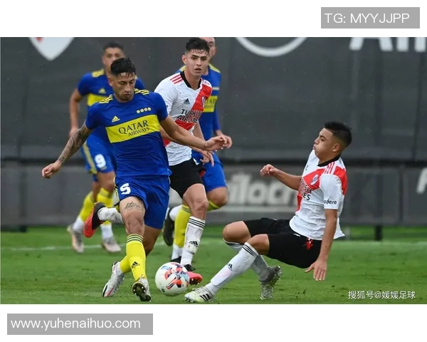 体操与足球的完美结合探索运动魅力与竞技精神的交融之旅